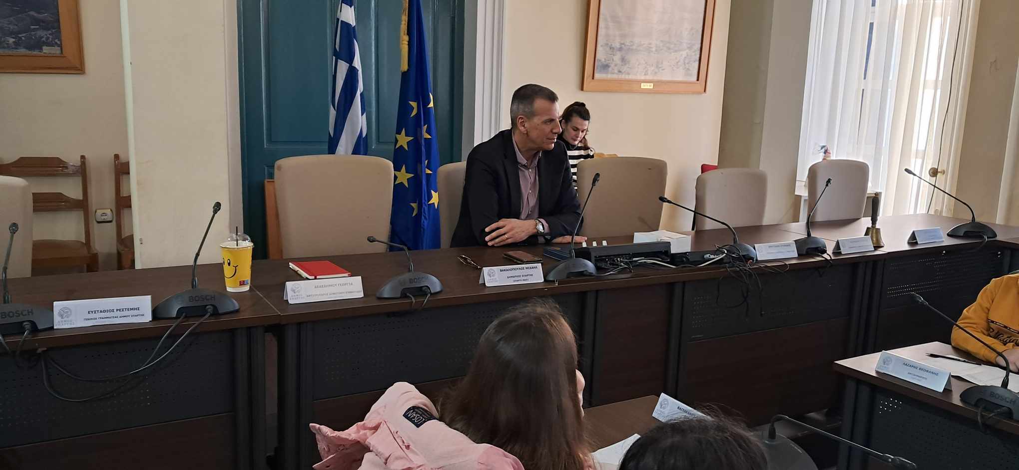 Σπάρτη: Μαθητές γίνονται δημοτικοί σύμβουλοι για μία ημέρα