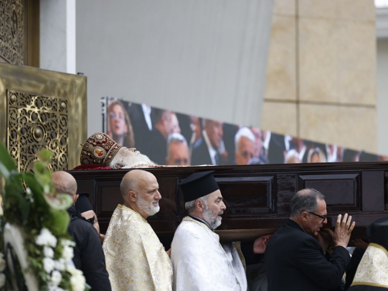 Έντι Ράμα: Από Έλληνας ιερέας σε Αναστάσιο της Αλβανίας