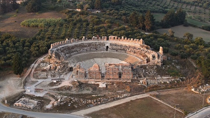 Ανακαλύπτοντας τις εκπλήξεις: Το Μεγάλο Θέατρο της Νικόπολης στο επίκεντρο νέου κύκλου διαλέξεων