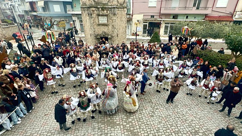 Η παράδοση των γενίτσαρων και μπούλων στη Νάουσα: Ένα δρώμενο που αντέχει στον χρόνο