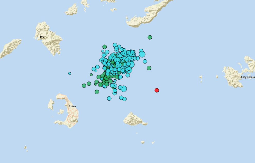 Αυξανόμενη σεισμική δραστηριότητα στη Σαντορίνη