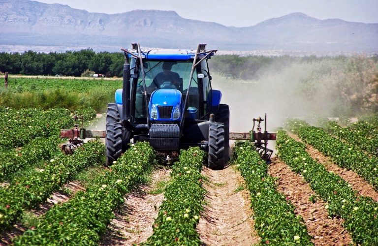 ΣΥΡΙΖΑ: Σκάνδαλο στον ΟΠΕΚΕΠΕ και η υπογραφή Μητσοτάκη στο δημοσίευμα του Politico