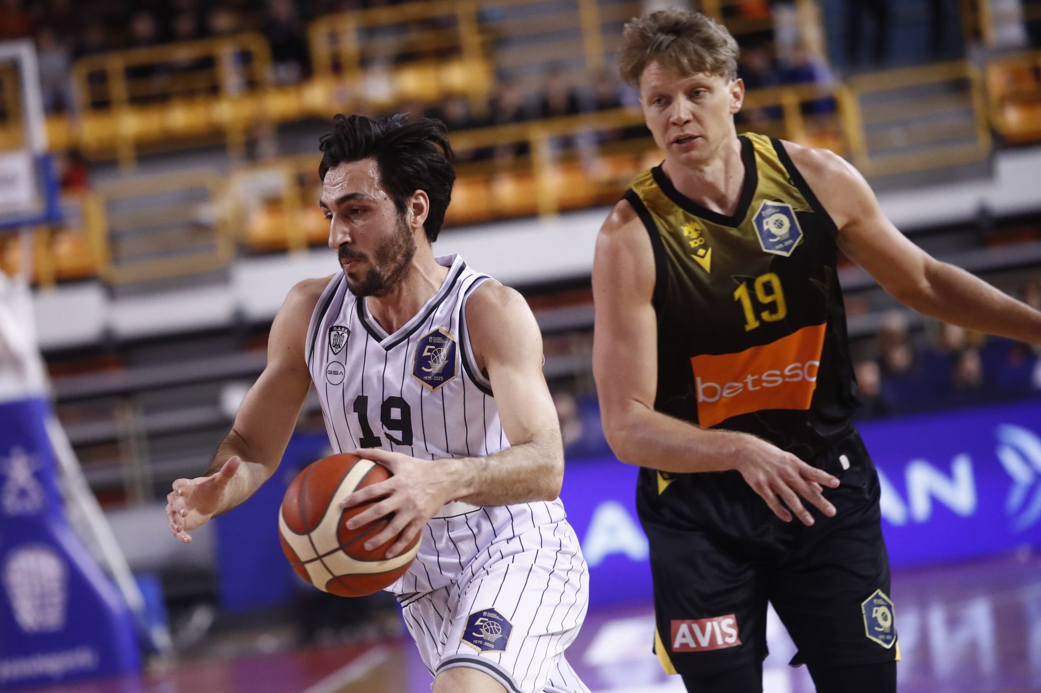 ΠΑΟΚ-ΑΕΚ 84-63: Θρίαμβος και πρόκριση για τον Δικέφαλο του Βορρά στα ημιτελικά