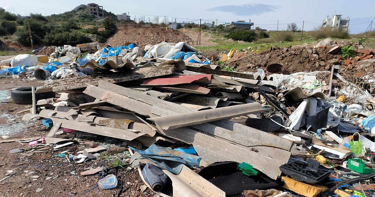 Ανεξέλεγκτη απόθεση μπαζών απειλεί το περιβάλλον στην Ελασσόνα