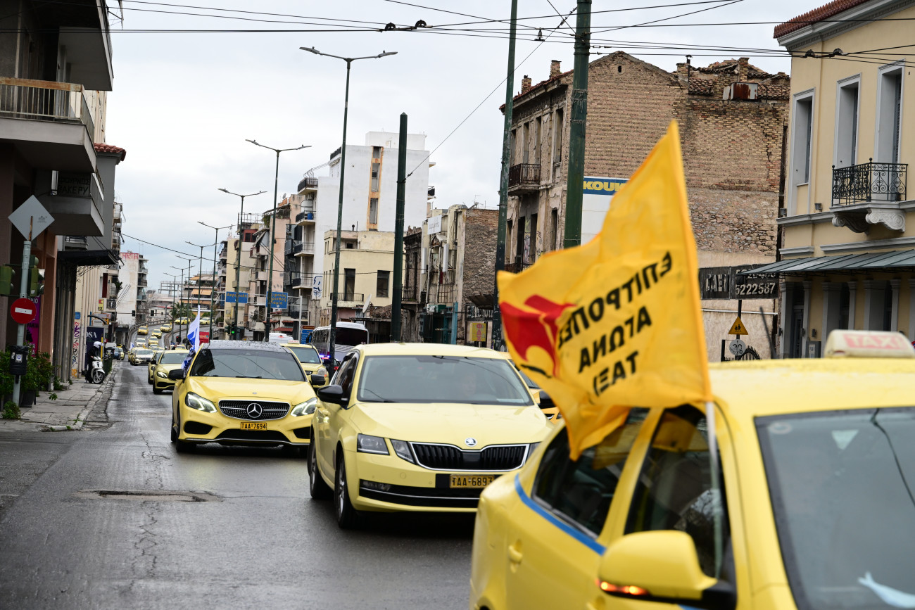 Κυκλοφοριακές ρυθμίσεις στο κέντρο της Αθήνας λόγω διαμαρτυρίας των οδηγών ταξί