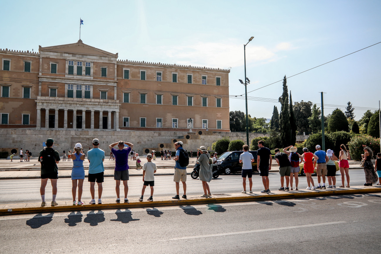 Τουρισμός: Πηγή και δαπάνες των τουριστών που οδηγούν σε νέο ρεκόρ εισπράξεων