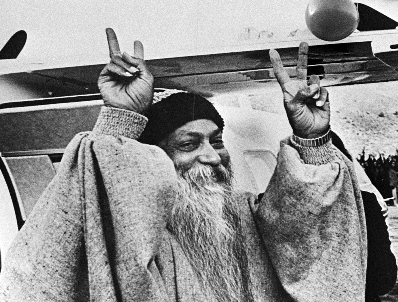 Η τρελή λατρεία του Osho Bhagwan, το κοινόβιο στις ΗΠΑ και το σκάνδαλο