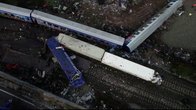 Τέμπη: Νέα στοιχεία για την καθυστέρηση της εμπορικής αμαξοστοιχίας