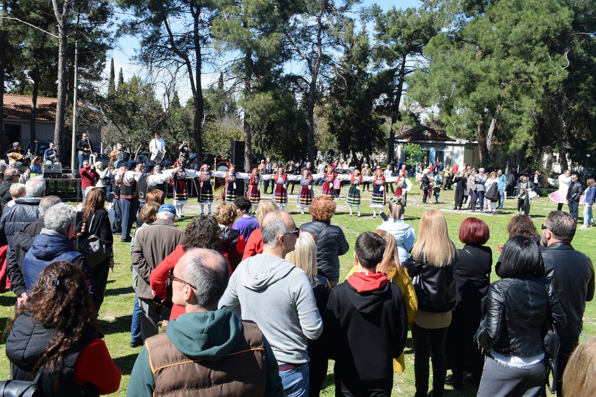 Με τρεις καρναβαλικές παρελάσεις, δωρεάν εδέσματα και χαρταετούς ο εορτασμός των Αποκριών στον Δήμο Παύλου Μελά