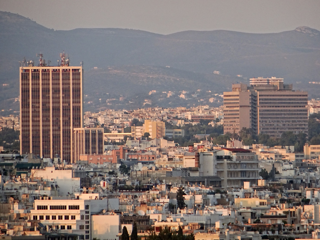 Ηγέτες στην αγορά επαγγελματικών ακινήτων τα γραφεία: Τα ενοίκια στην Αθήνα