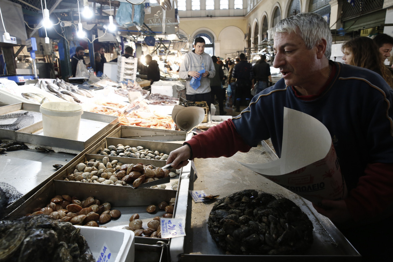 Καθαρά Δευτέρα: Το ωράριο λειτουργίας των σούπερ μάρκετ