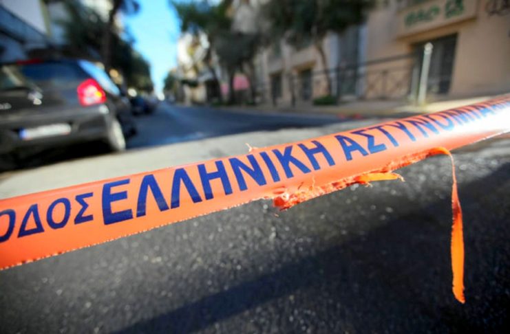 Συναγερμός στην αστυνομία για ύποπτο αντικείμενο σε πολυκατοικία στα Καμίνια