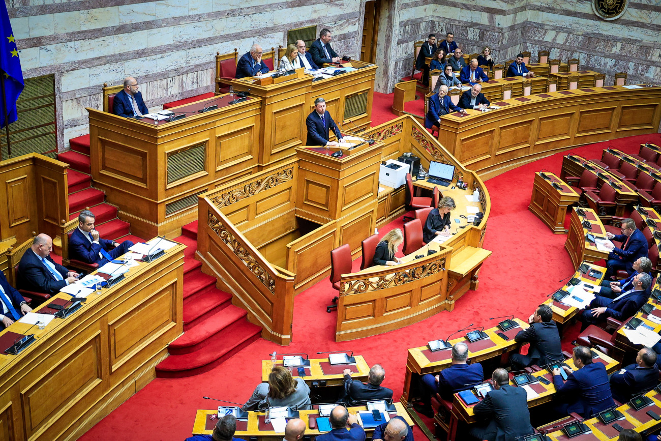 Ανοίγουν οι γραμμές επικοινωνίας μεταξύ των αρχηγών για τη μομφή – Την παραίτηση Μητσοτάκη ζητά ο Φάμελλος – Συνεδριάζει το Εκτελεστικό Γραφείο του ΣΥΡΙΖΑ