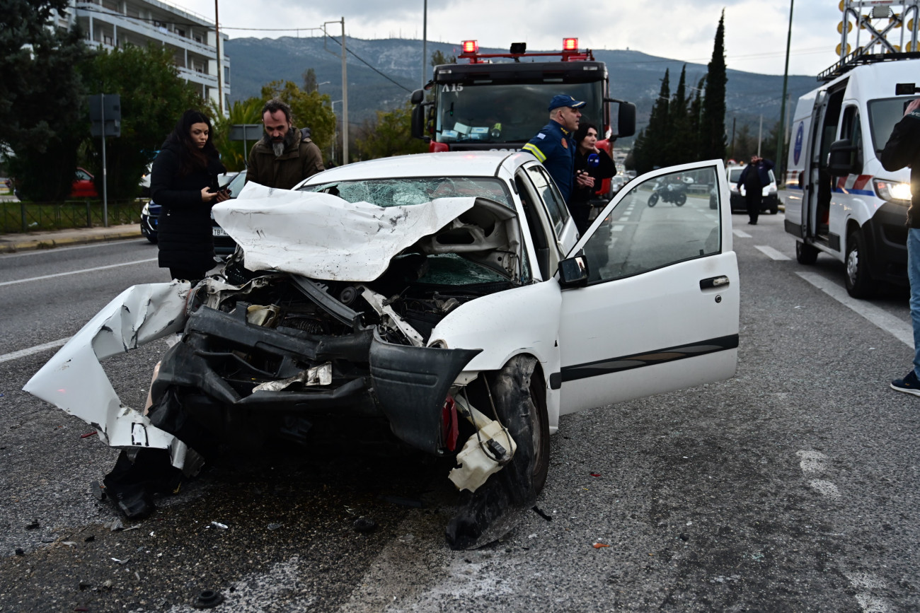 Τρεις νεκροί από τροχαίο δυστύχημα στη λεωφόρο Κατεχάκη