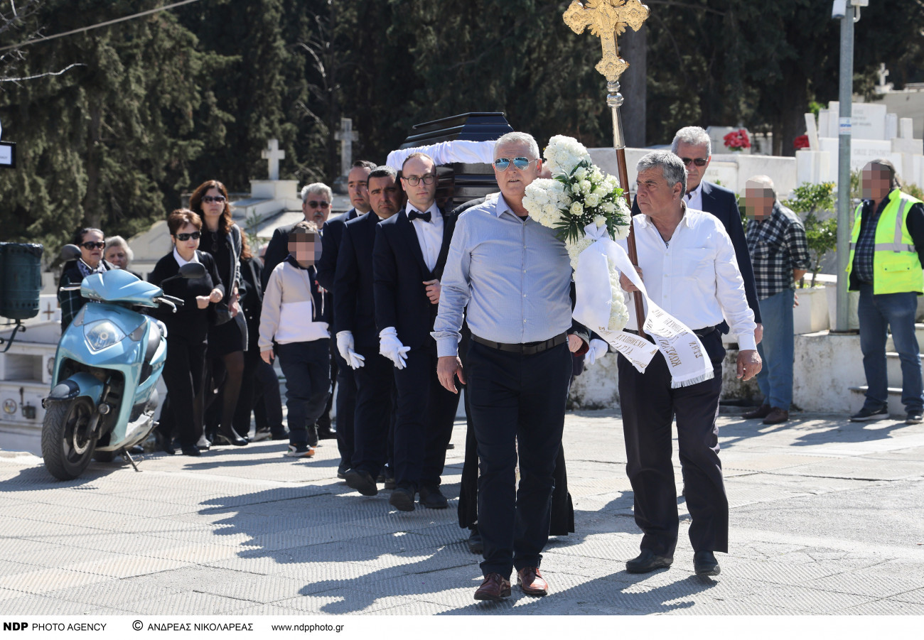 Συγκίνηση και θλίψη στην κηδεία της Ράνιας Ιωαννίδου