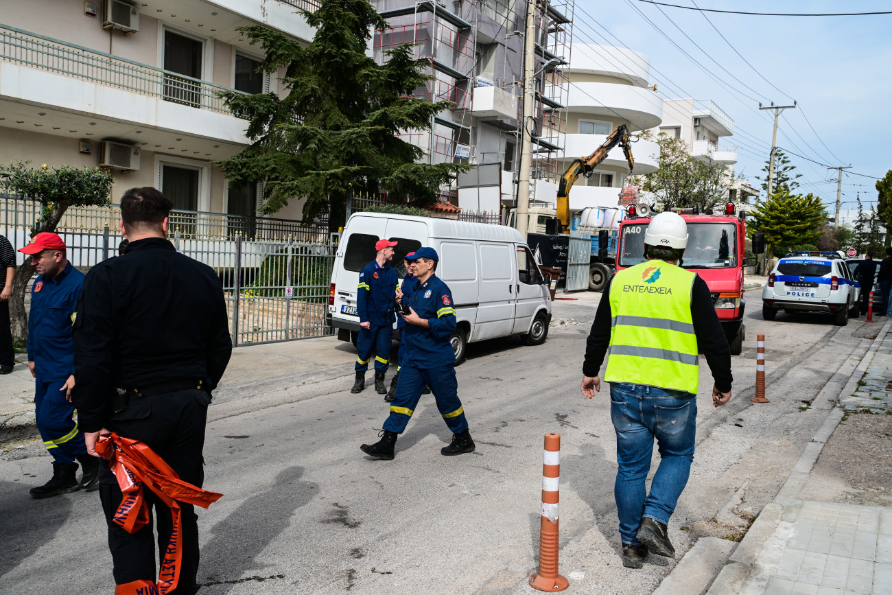 Βούλα: Τραγικός θάνατος για τον χειριστή γερανοφόρου που έπεσε σε ηλεκτροφόρα καλώδια