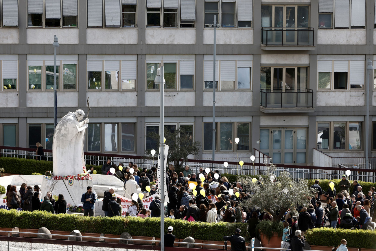 Πάπας Φραγκίσκος: Αφοπλίστε τις λέξεις, τα μυαλά και τη Γη – Το μήνυμά του για τον πόλεμο και την ειρήνη