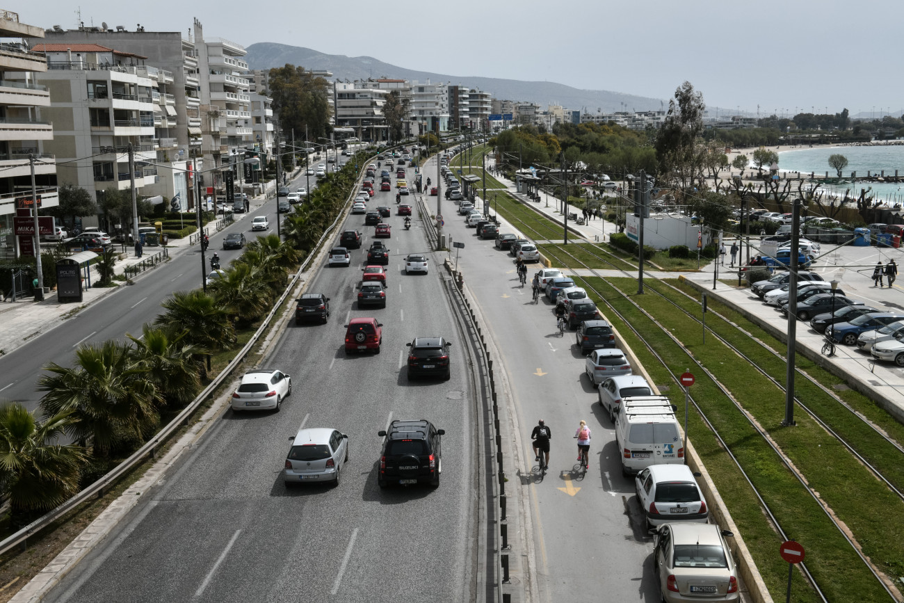 Αθηναϊκή Ριβιέρα: Εκτόξευση τιμών και επενδυτικές ευκαιρίες