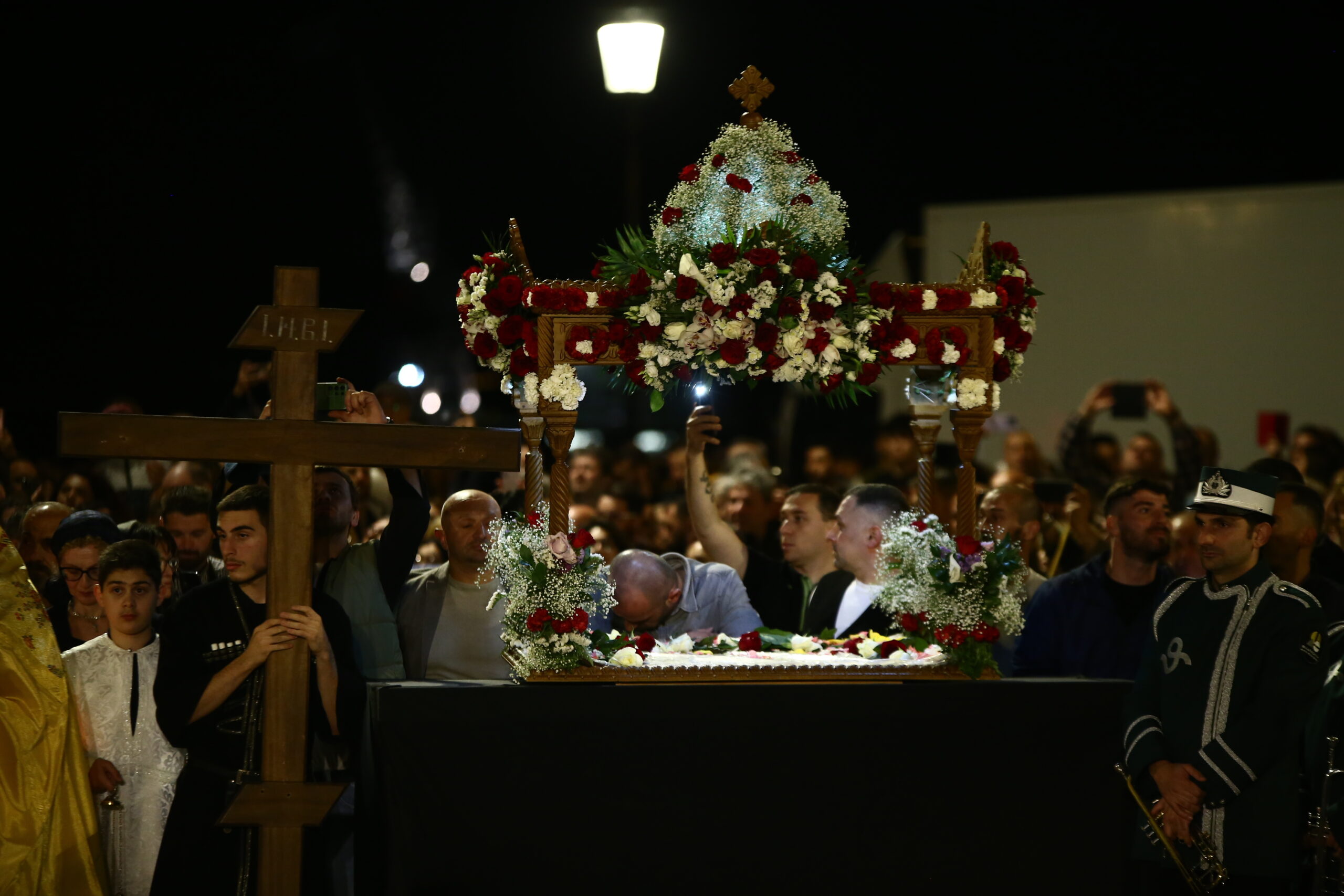 Θεσσαλονίκη: Σήμερα η συνάντηση των Επιταφίων στην πλ. Αριστοτέλους – Δείτε τις ώρες και τους δρόμους που κλείνουν