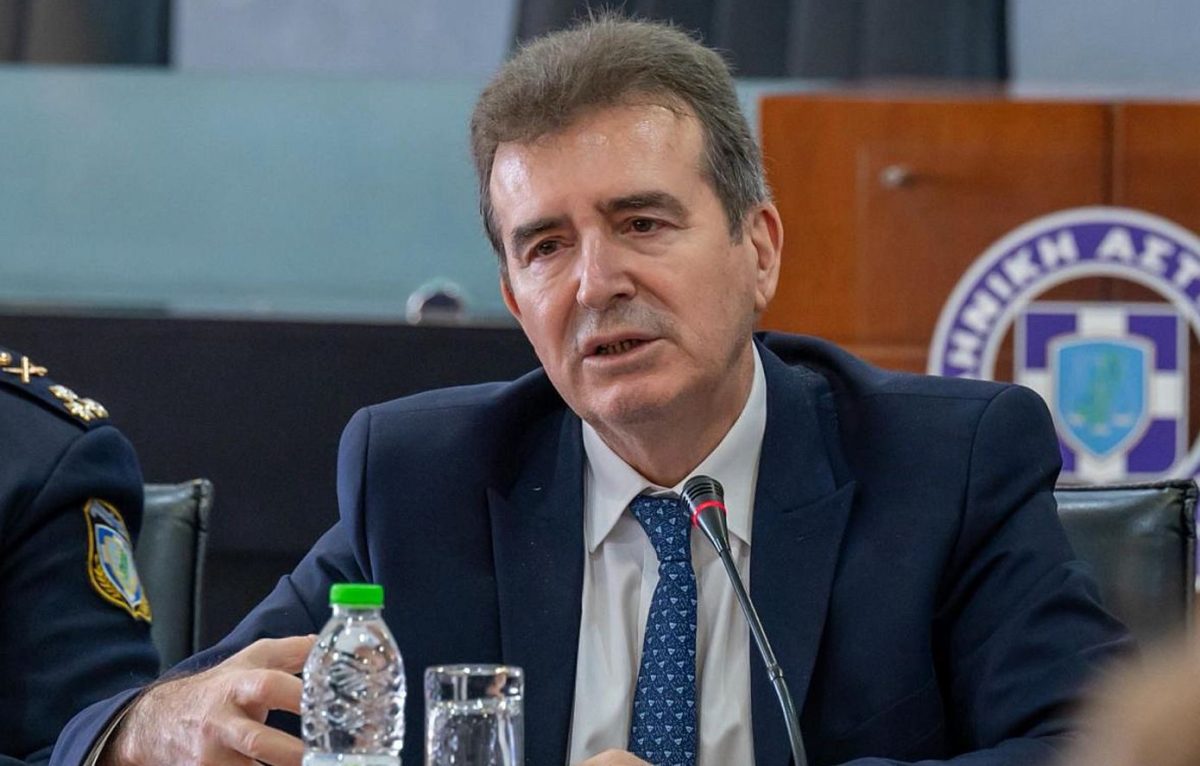 Χρυσοχοΐδης για Εξάρχεια: Τα επεισόδια του Σαββάτου είναι μεμονωμένο περιστατικό, η περιοχή δεν είναι άβατο ανομίας