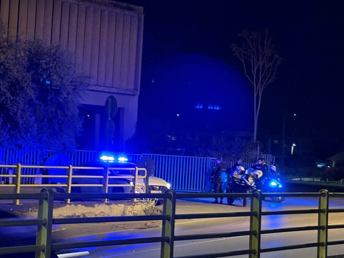 Λάρισα: Εκτενής κινητοποίηση της ΕΛ.ΑΣ λόγω απειλής για βόμβα στο Τελωνείο