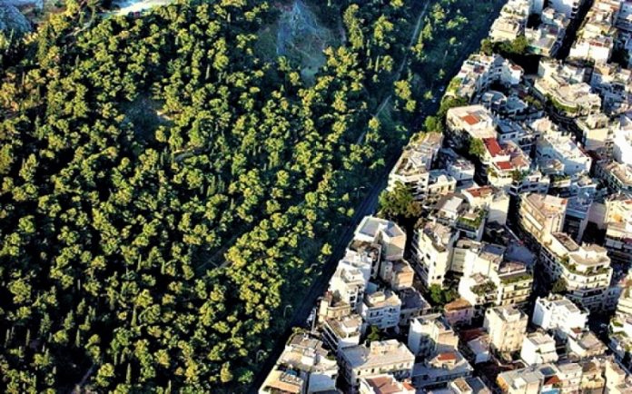 Οι προκλήσεις του πολεοδομικού σχεδιασμού και οι τρύπες στους δασικούς χάρτες